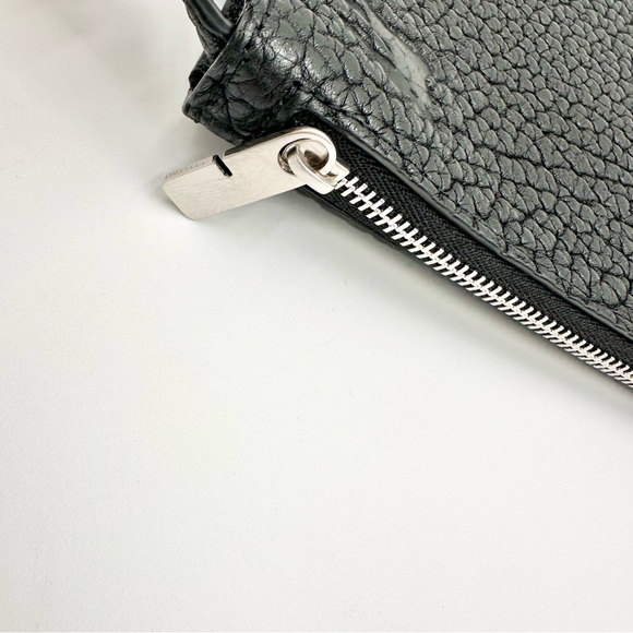 GIFTED Burberry Chess leather minibag - Picture 9 of 9